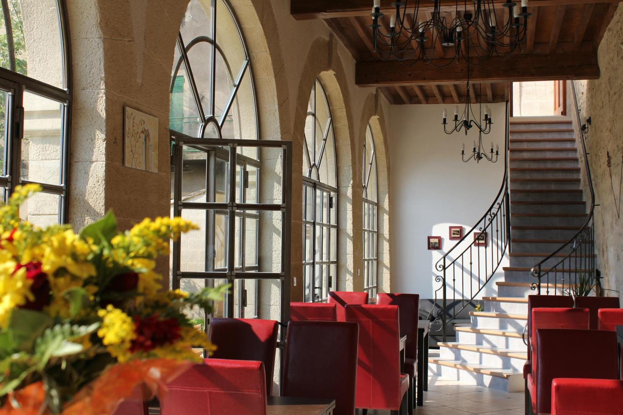 Les Galeries De Beaulac Pézenas Kültér fotó