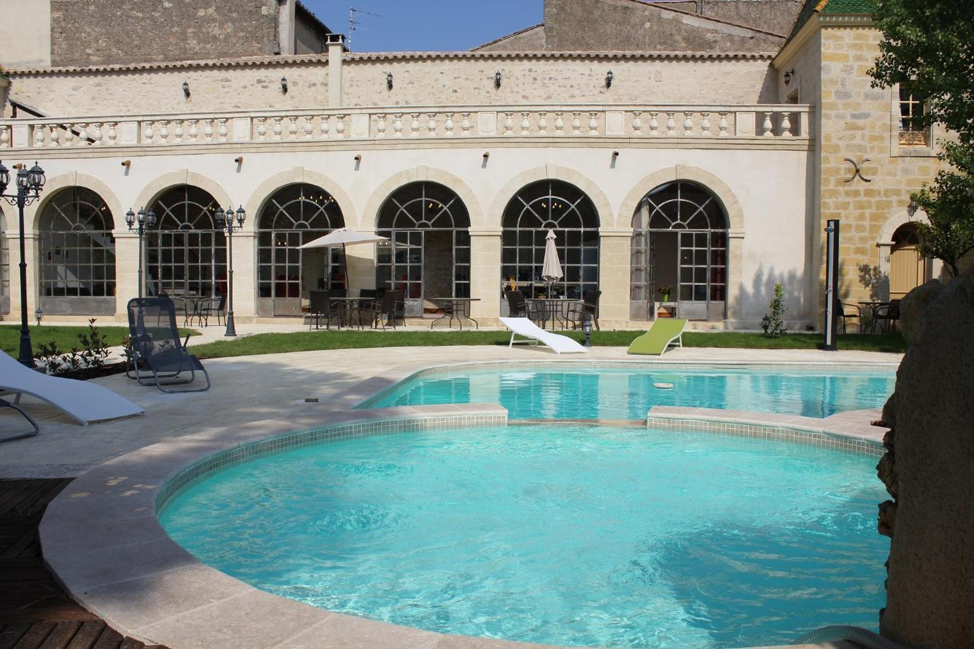 Les Galeries De Beaulac Pézenas Kültér fotó